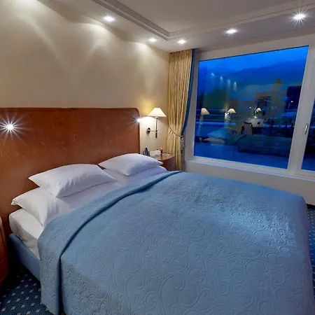 Kulm & Alpin 5* 阿罗萨