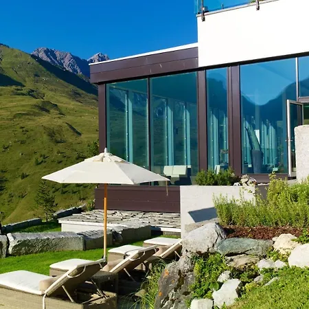 Hotel Kulm & Alpin 5*